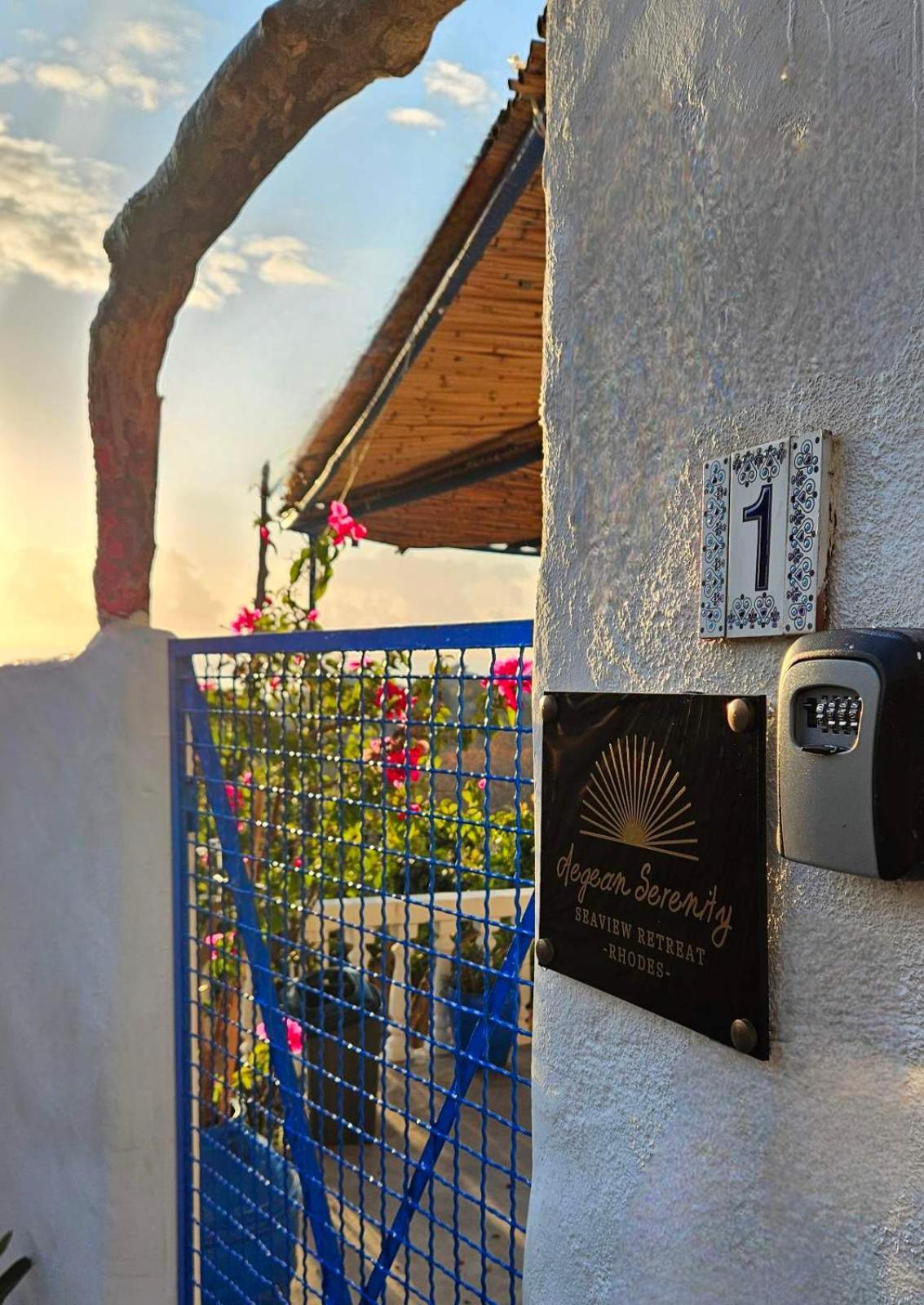 Aegean Serenity - Sea View Retreat Архангелос Экстерьер фото
